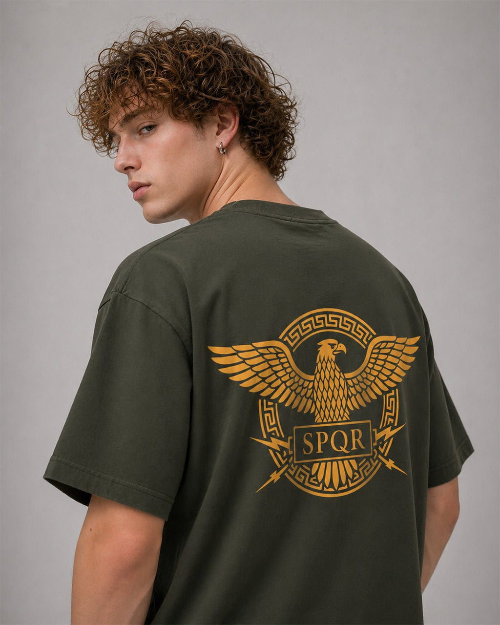 SPQR Tişört – Roma Kartalı ve İmparatorluk Amblemi SPQR Temalı Tişört - The Horda